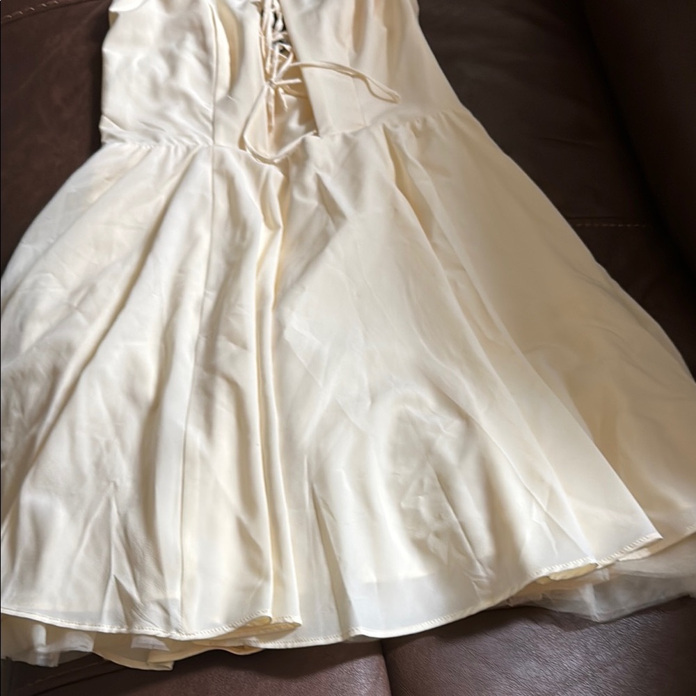 Princess Polly Cream Mini Dress - Picture 4 of 12